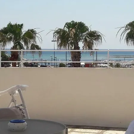 La Maison Blanche Con Terrazzo Panoramico 포르토 세자레오